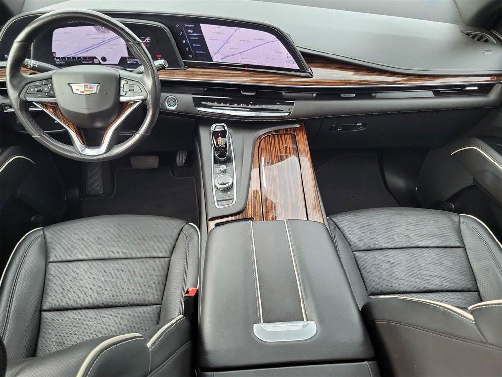 used 2021 Cadillac Escalade ESV car, priced at $61,995