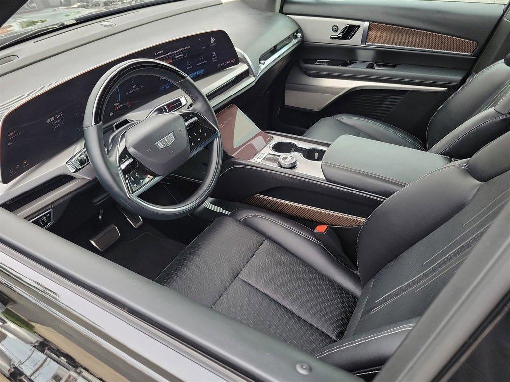 used 2026 Cadillac VISTIQ car, priced at $76,995