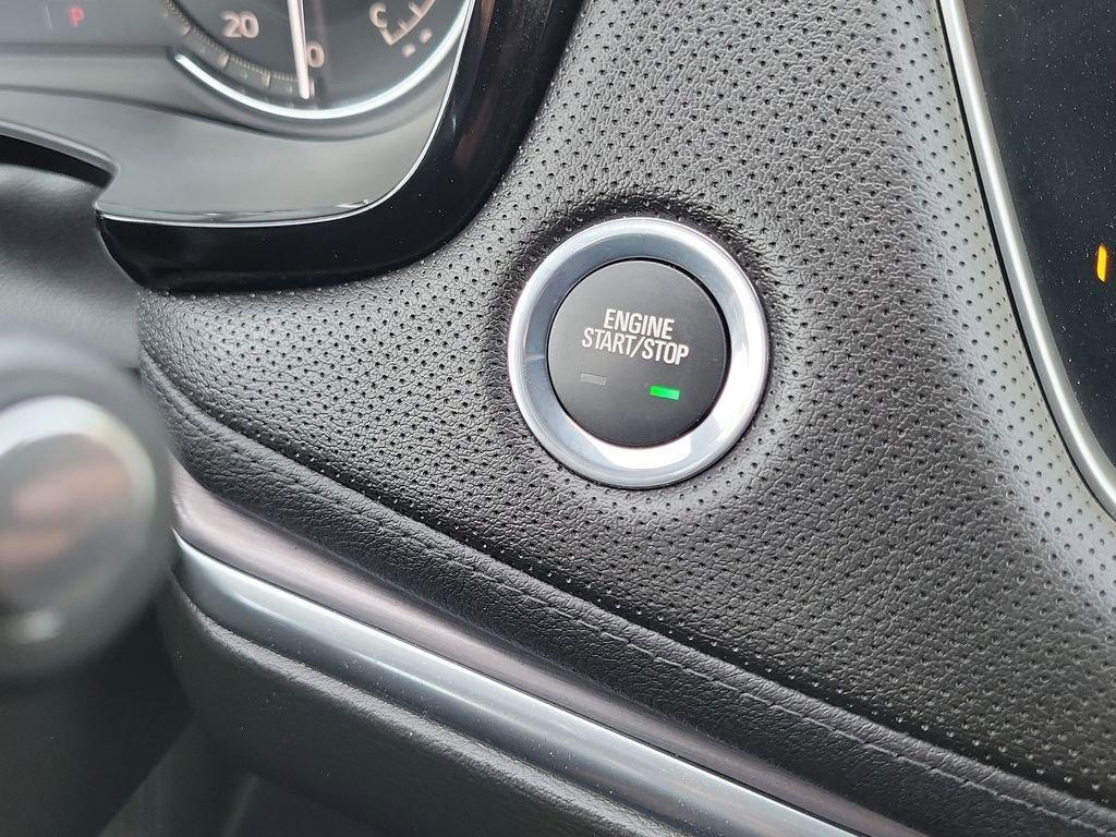 used 2025 Cadillac XT5 car, priced at $47,015