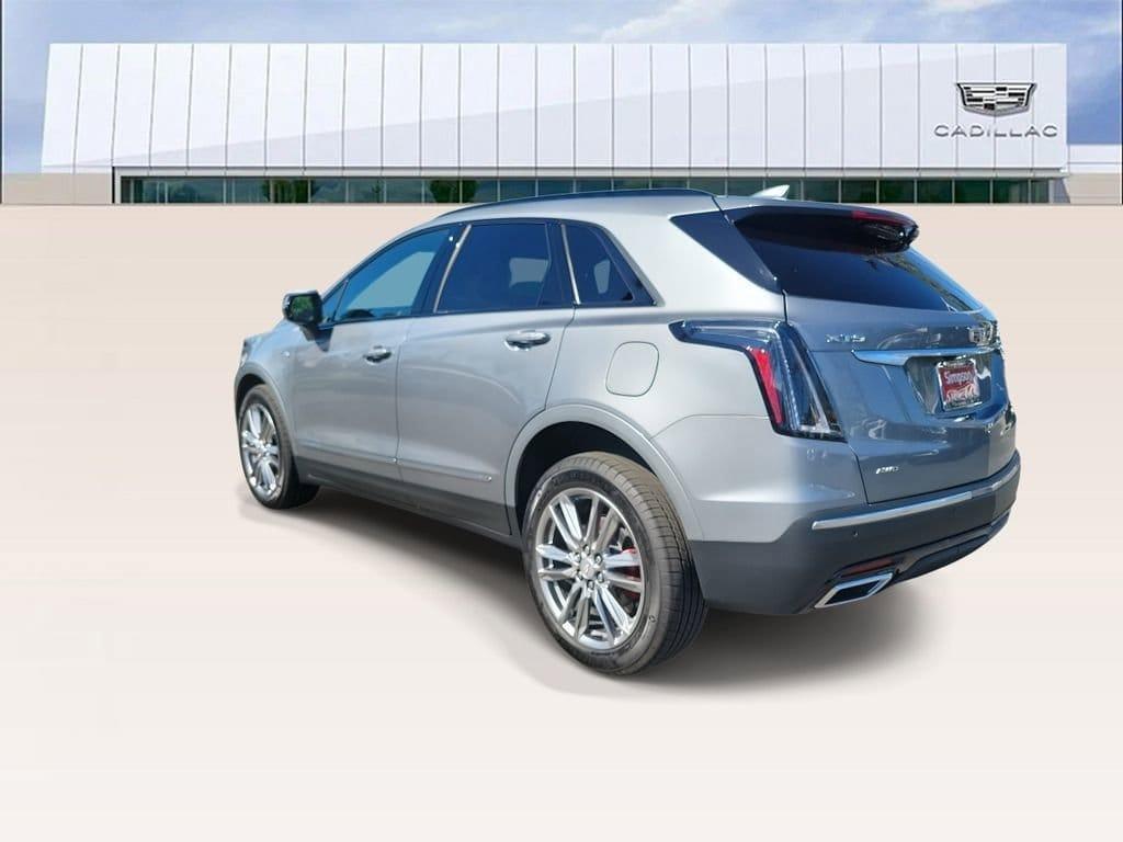 used 2025 Cadillac XT5 car, priced at $55,995