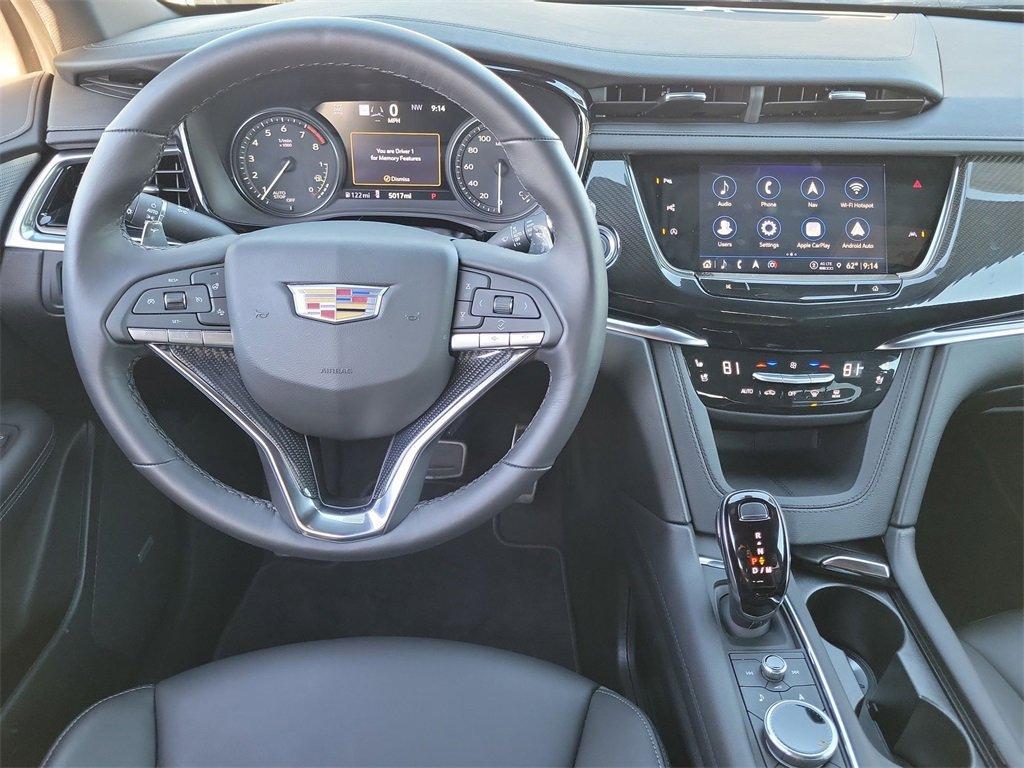 used 2025 Cadillac XT6 car, priced at $64,995