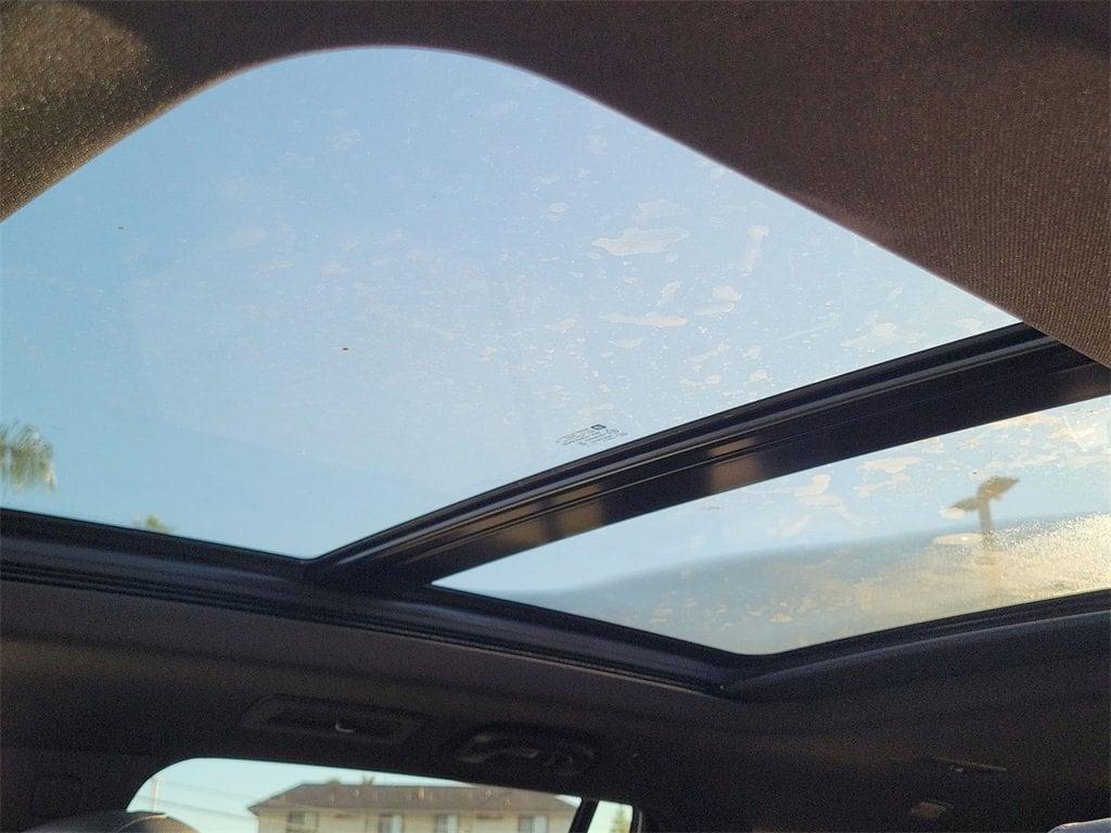 used 2025 Cadillac XT6 car, priced at $64,995