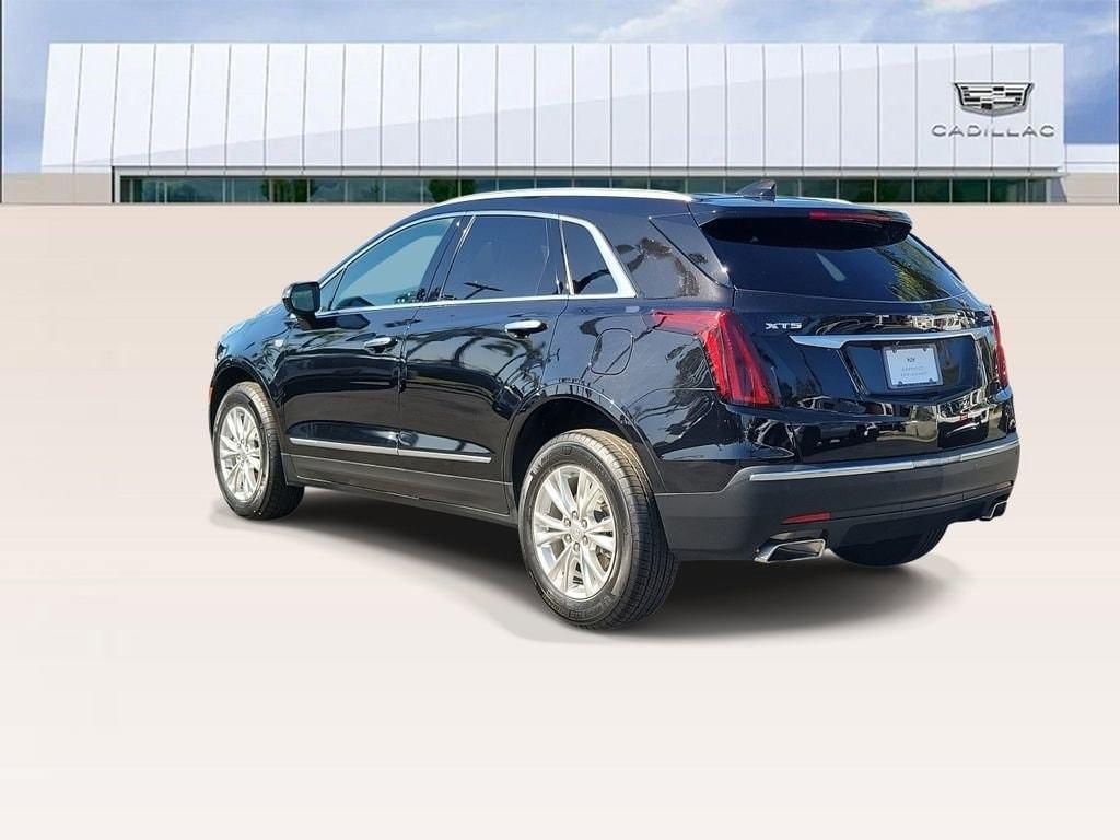 used 2023 Cadillac XT5 car, priced at $29,995