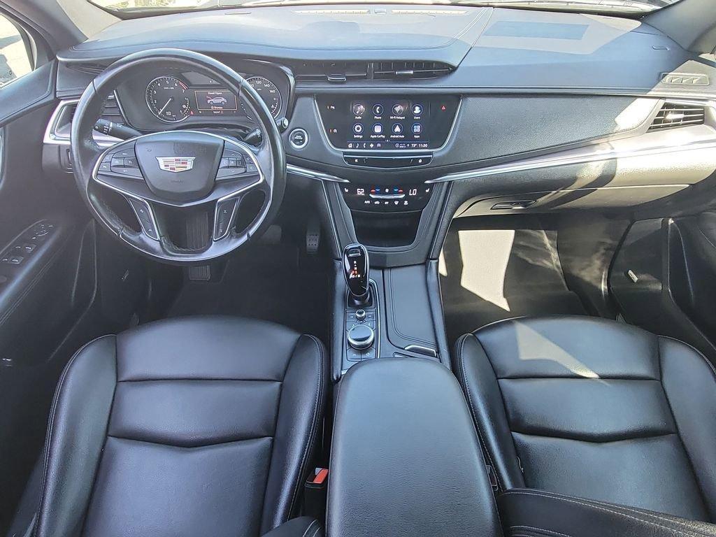 used 2023 Cadillac XT5 car, priced at $29,995