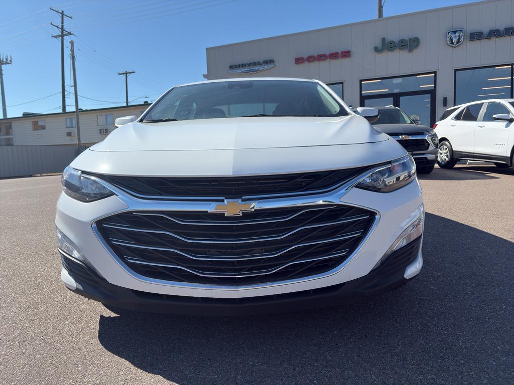 used 2025 Chevrolet Malibu car, priced at $23,277