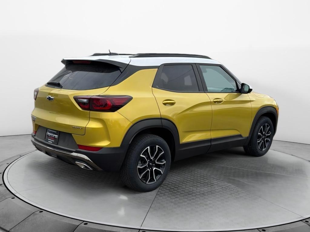 new 2025 Chevrolet TrailBlazer car, priced at $27,153