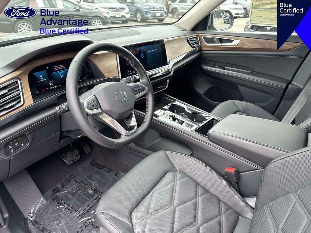 used 2025 Volkswagen Atlas car, priced at $31,700