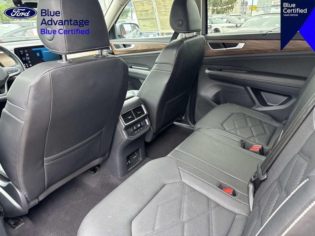 used 2025 Volkswagen Atlas car, priced at $31,700