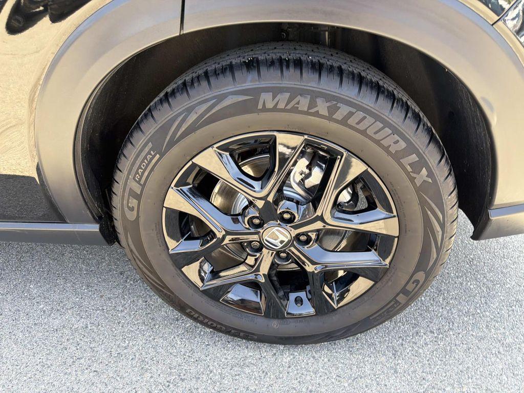 used 2025 Honda HR-V car, priced at $26,485