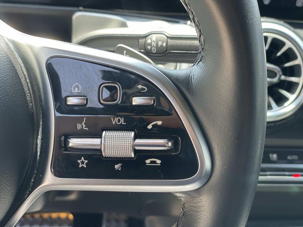used 2023 Mercedes-Benz GLB 250 car, priced at $30,500