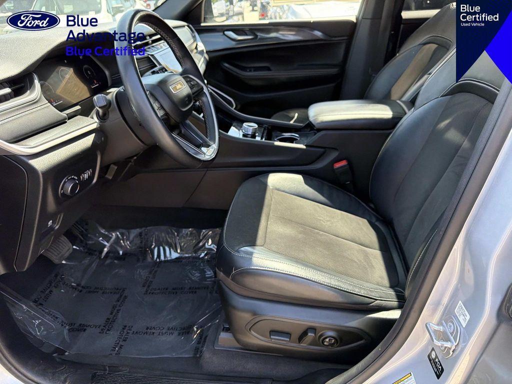 used 2021 Jeep Grand Cherokee L car, priced at $23,800