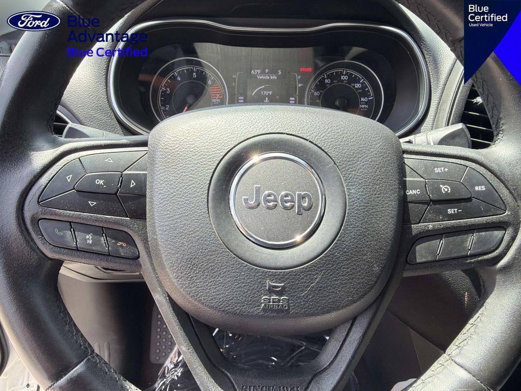 used 2020 Jeep Cherokee car, priced at $17,085