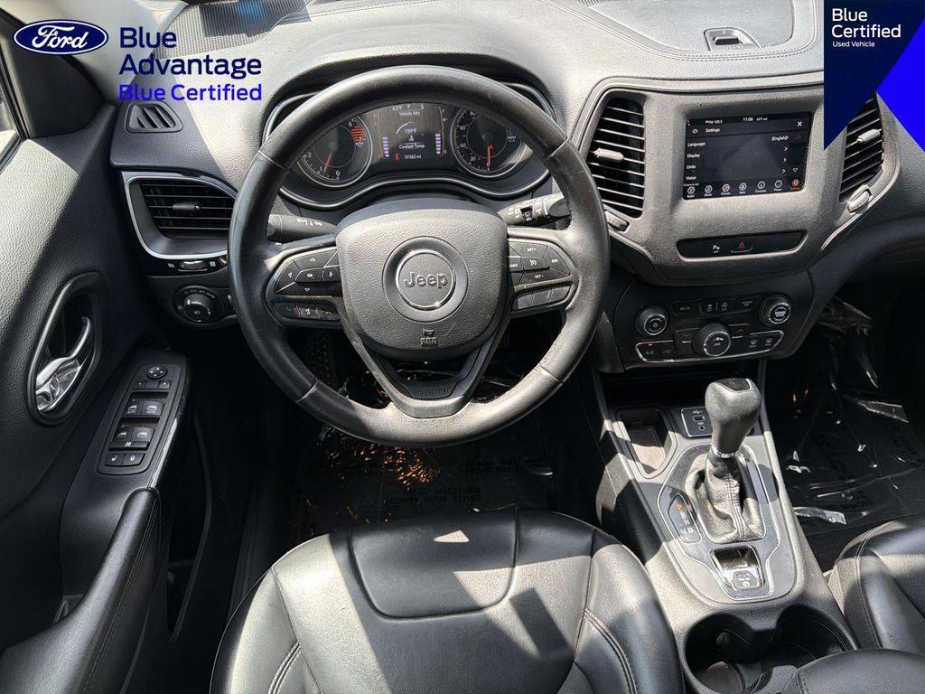 used 2020 Jeep Cherokee car, priced at $17,085