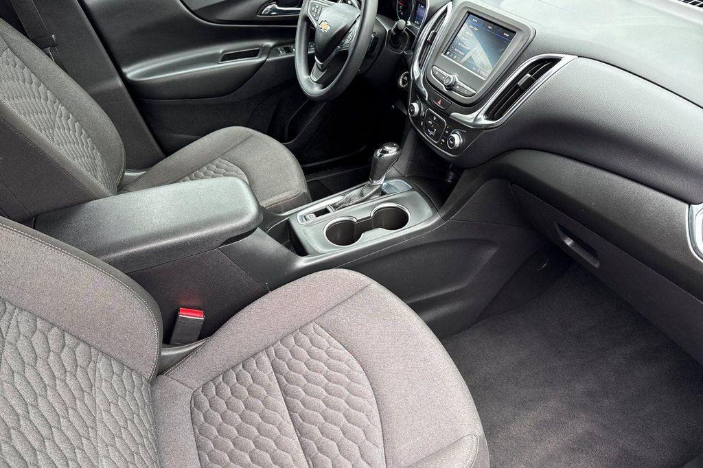 used 2021 Chevrolet Equinox car, priced at $16,850