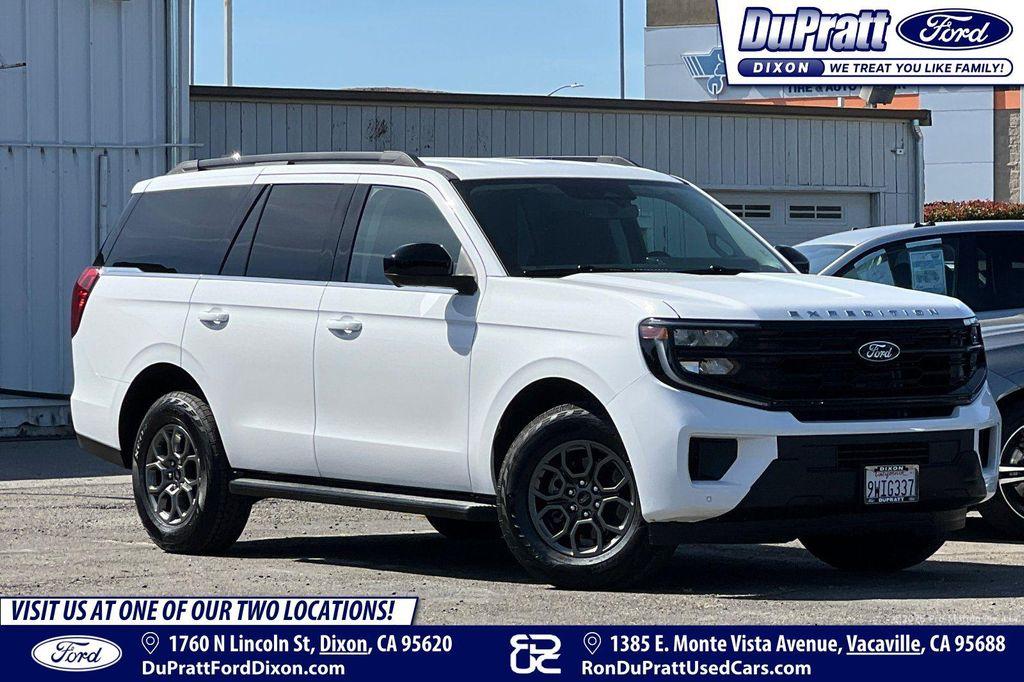 used 2025 Ford Expedition car, priced at $62,992