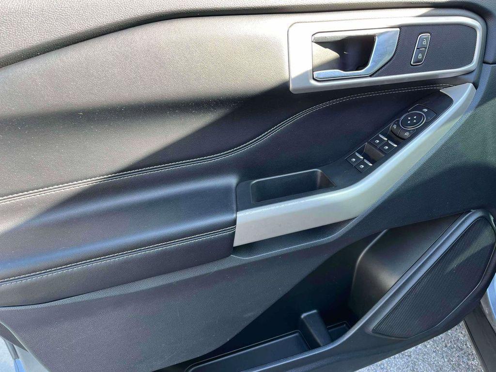 used 2022 Ford Explorer car, priced at $25,987