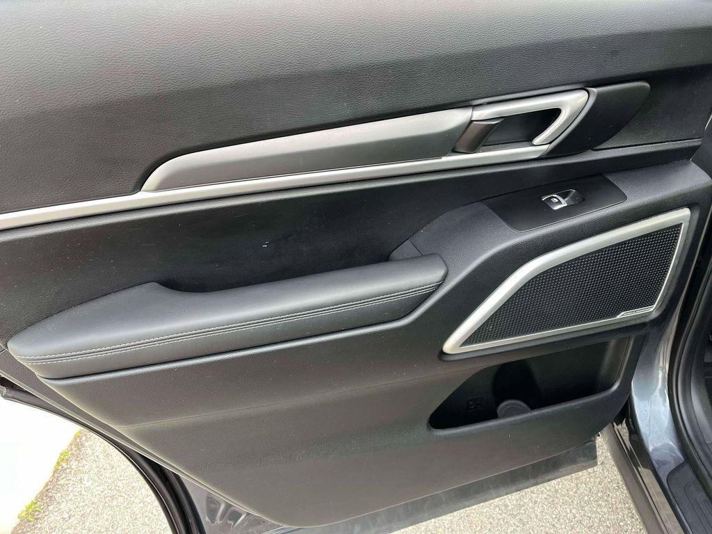 used 2022 Kia Telluride car, priced at $23,888