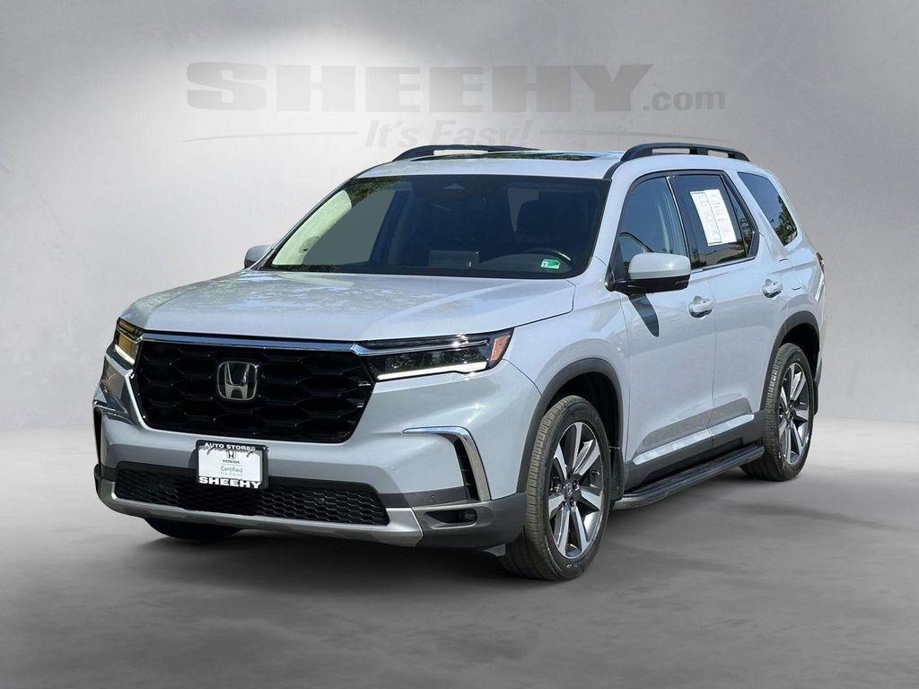 used 2023 Honda Pilot car, priced at $39,774
