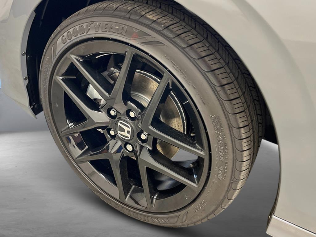 new 2026 Honda Civic Hybrid car, priced at $29,642