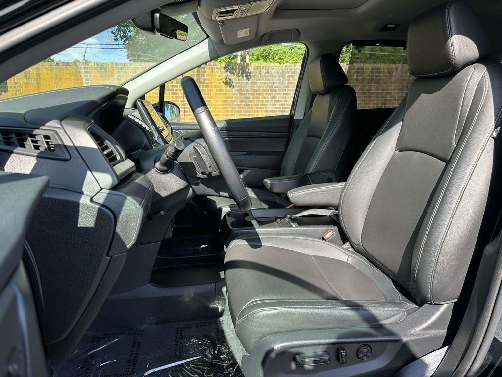 used 2023 Honda Odyssey car, priced at $36,249