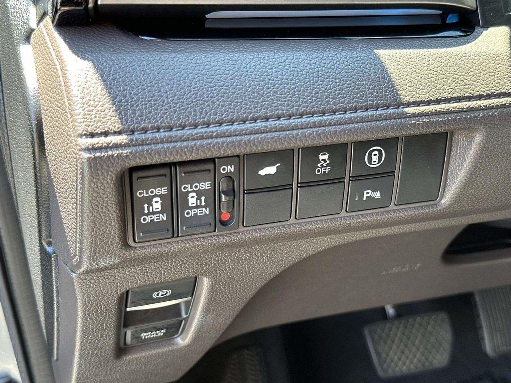 used 2023 Honda Odyssey car, priced at $37,995