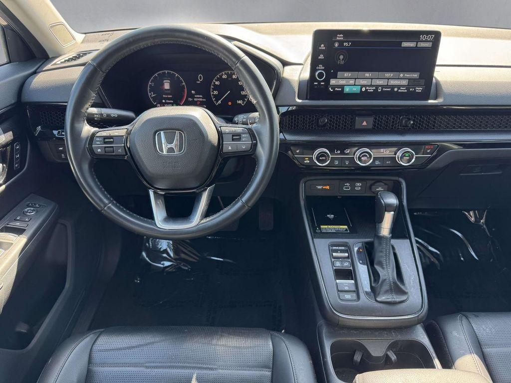 used 2025 Honda CR-V car, priced at $34,295