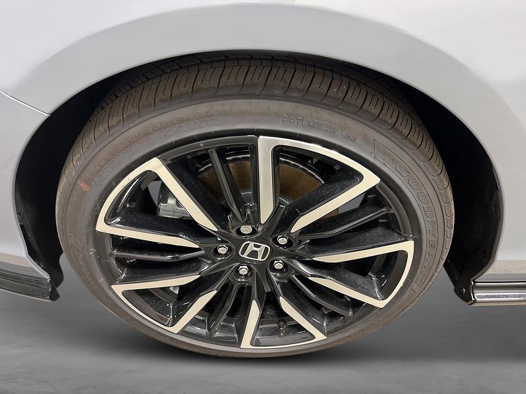 new 2026 Honda Accord Hybrid car, priced at $38,278