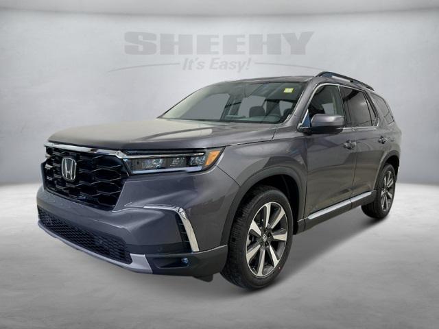 new 2025 Honda Pilot car, priced at $45,245
