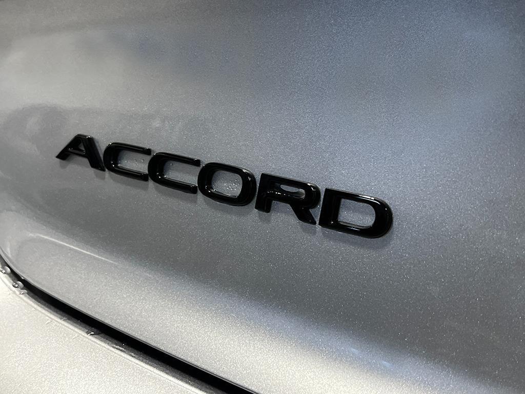 new 2026 Honda Accord Hybrid car, priced at $33,402