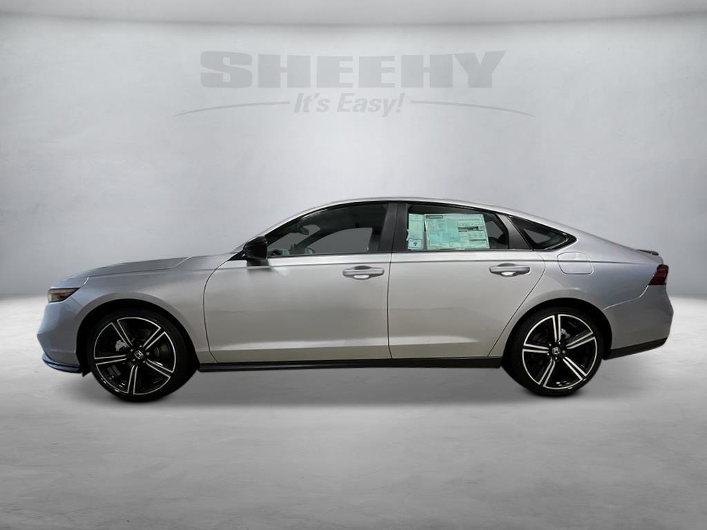 new 2026 Honda Accord Hybrid car, priced at $33,402