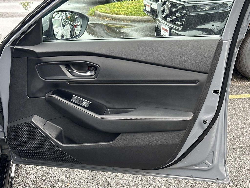 used 2024 Honda Accord Hybrid car, priced at $33,299