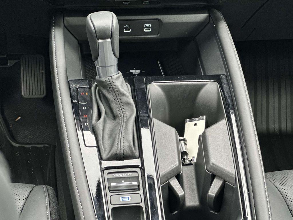 used 2024 Honda Accord Hybrid car, priced at $33,299