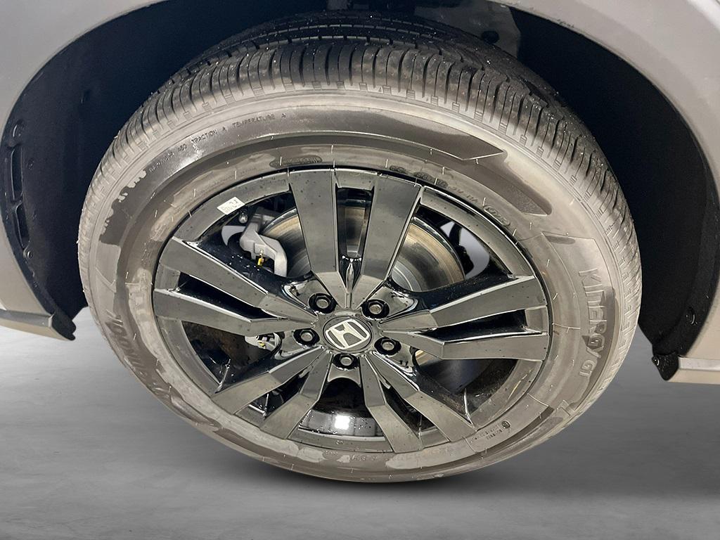 new 2026 Honda HR-V car, priced at $29,997