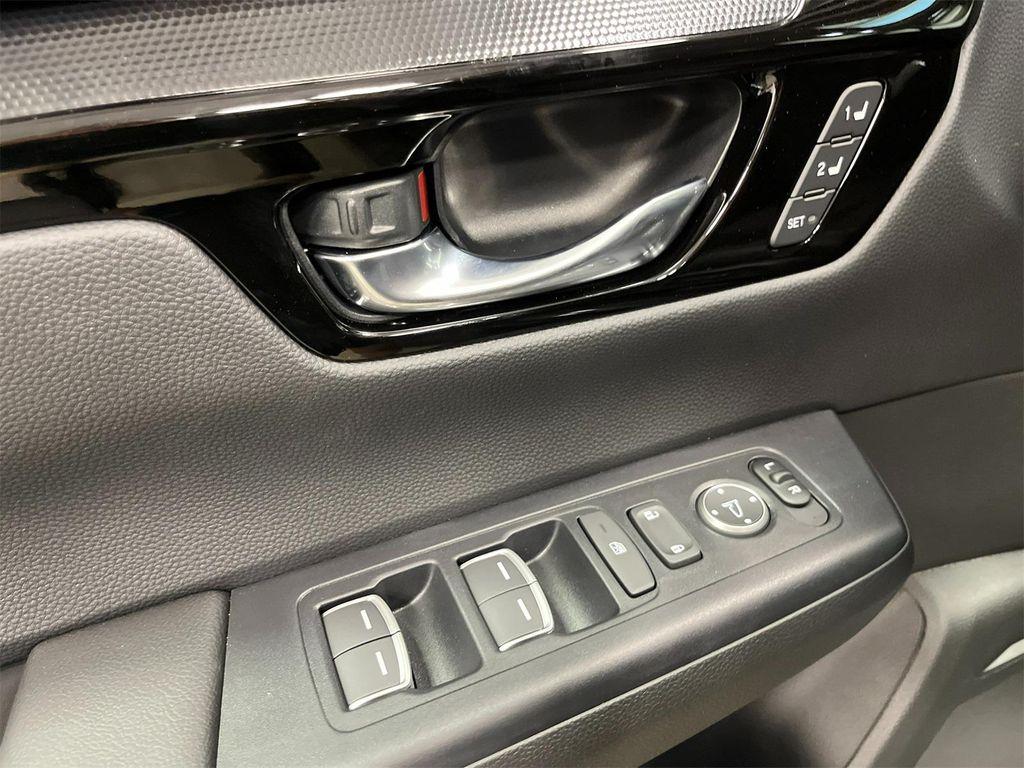 new 2026 Honda CR-V car, priced at $35,051