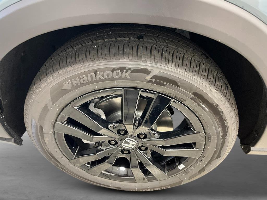 new 2026 Honda HR-V car, priced at $30,283