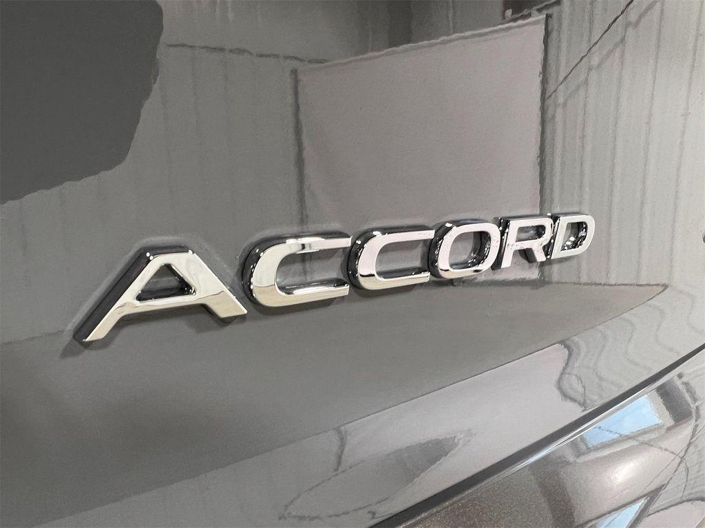 new 2025 Honda Accord Hybrid car, priced at $33,700