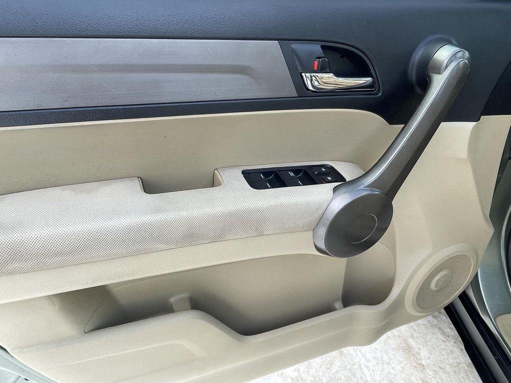 used 2009 Honda CR-V car, priced at $5,787