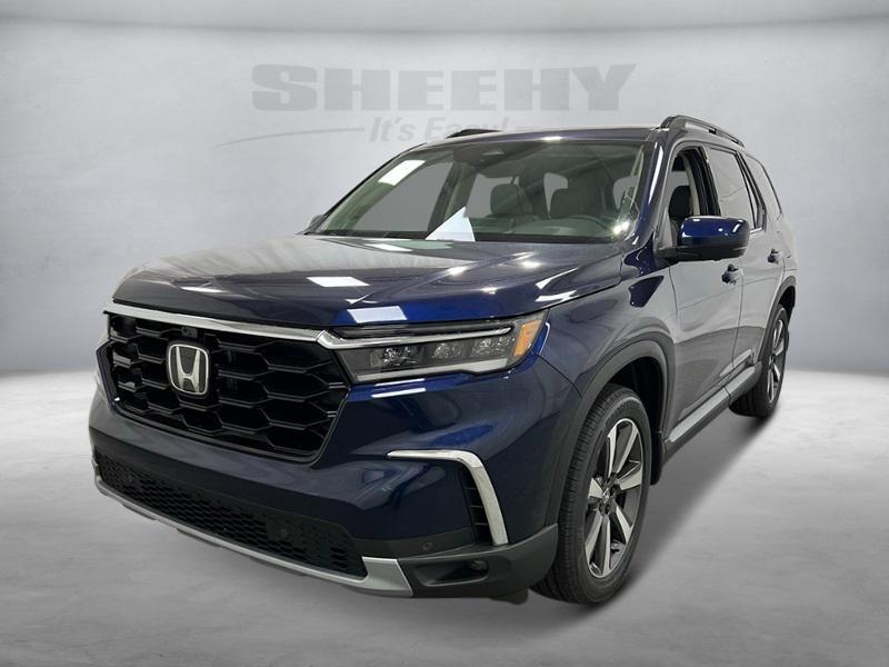 new 2025 Honda Pilot car, priced at $45,245