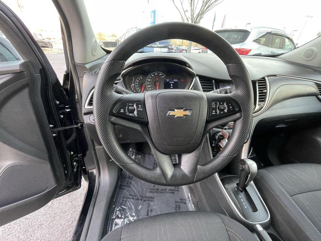 used 2020 Chevrolet Trax car, priced at $12,425