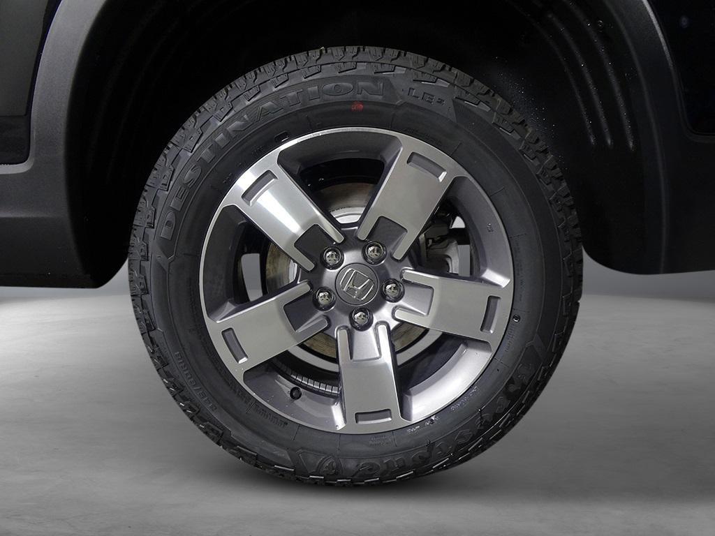 new 2025 Honda Ridgeline car, priced at $41,953