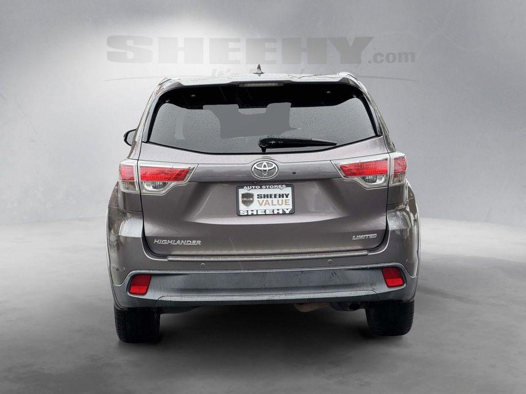 used 2016 Toyota Highlander car, priced at $15,700