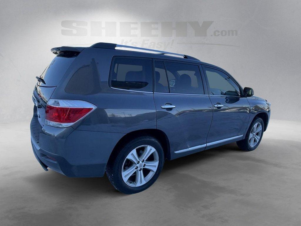 used 2013 Toyota Highlander car, priced at $8,557
