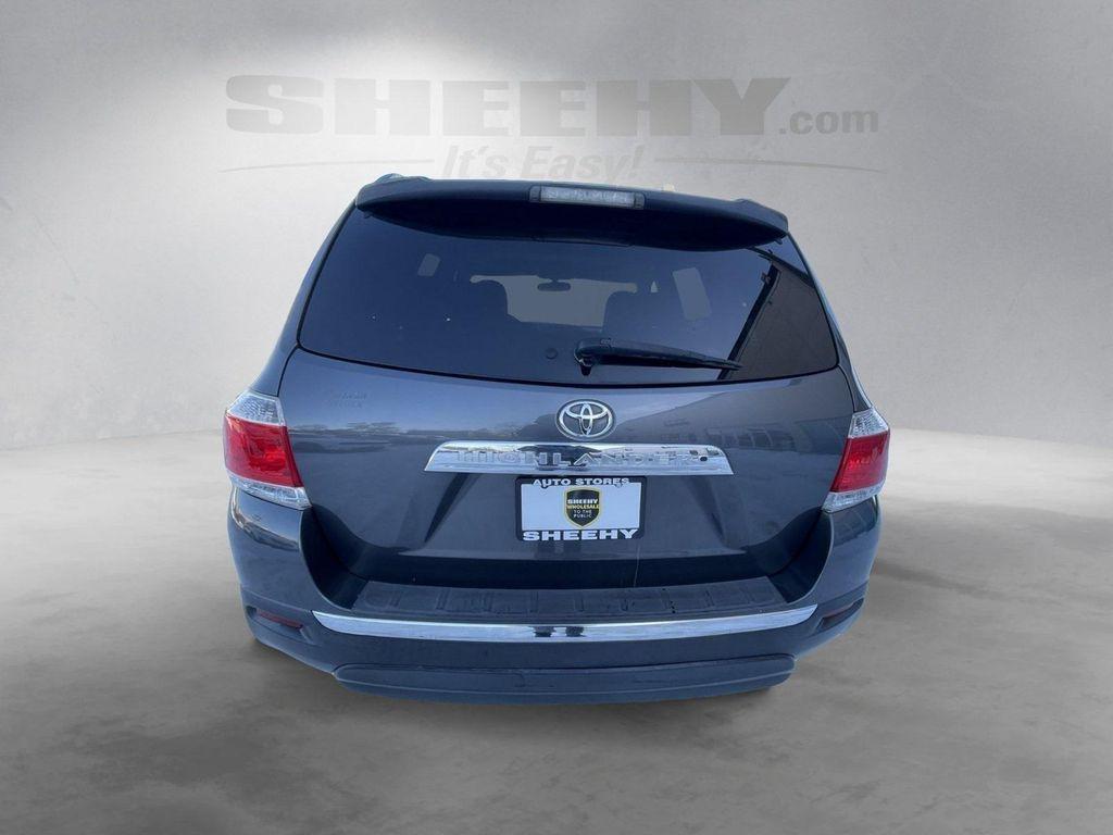 used 2013 Toyota Highlander car, priced at $8,557