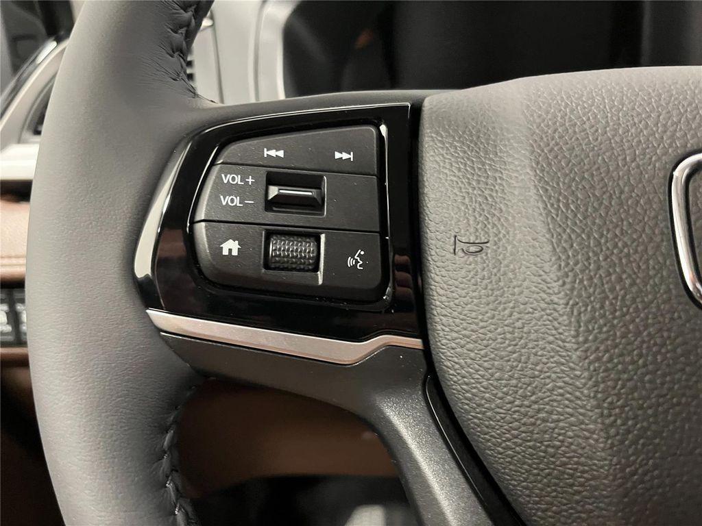 new 2026 Honda Odyssey car, priced at $45,760