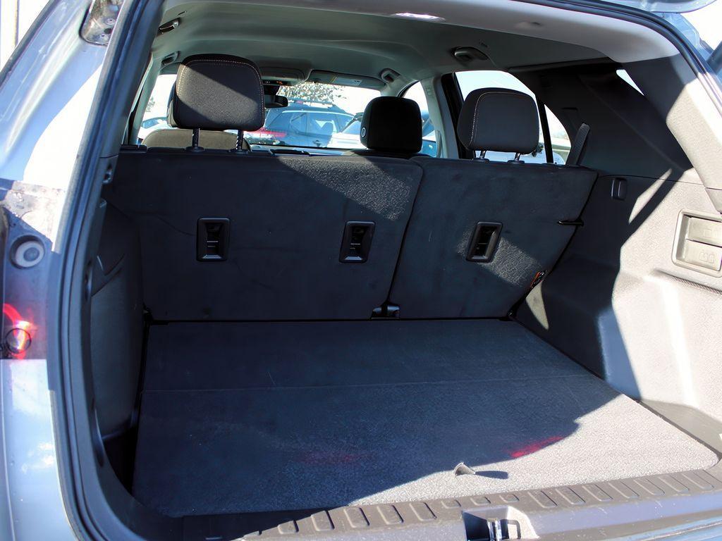 used 2024 Chevrolet Equinox car, priced at $22,999