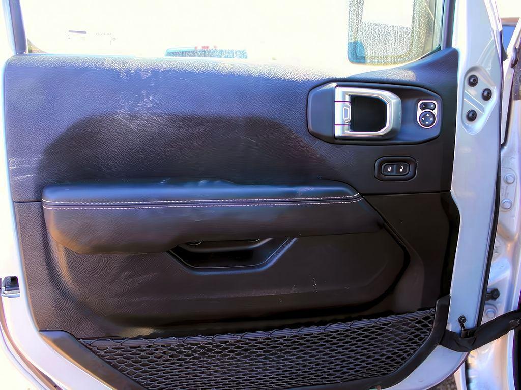 used 2023 Jeep Wrangler car, priced at $30,999