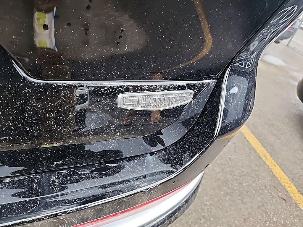 used 2021 Jeep Grand Cherokee L car