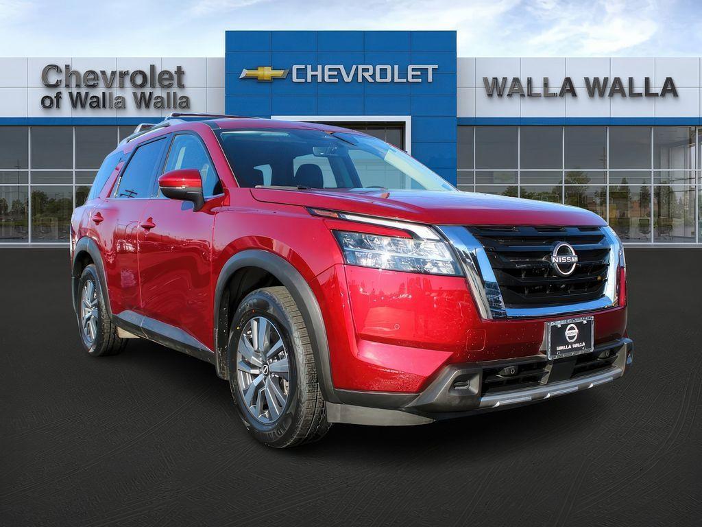 used 2024 Nissan Pathfinder car, priced at $31,499