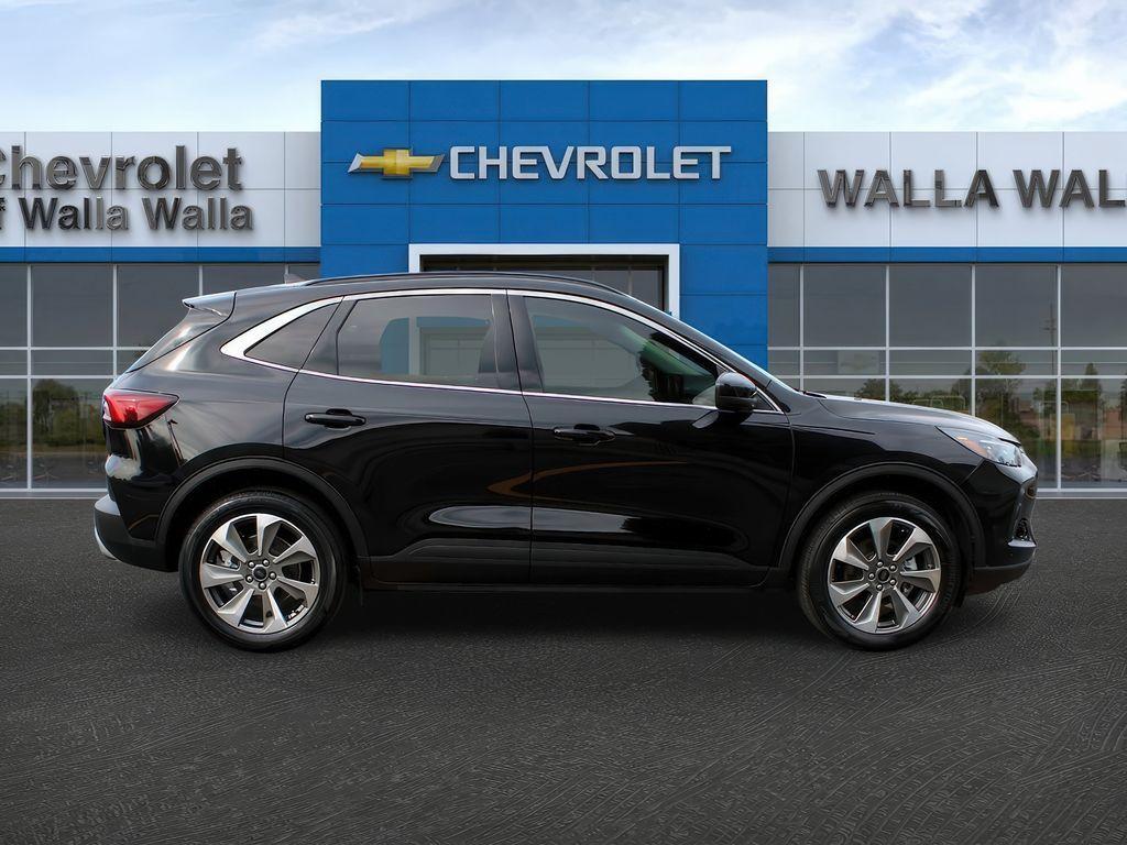 used 2025 Ford Escape car, priced at $31,199