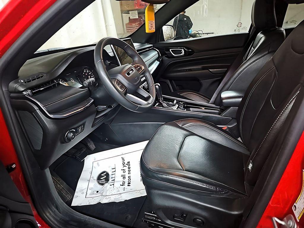 used 2023 Jeep Compass car, priced at $24,999